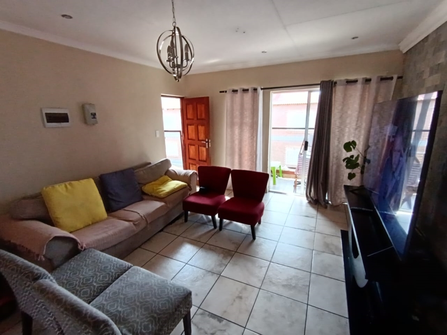 3 Bedroom Property for Sale in Waterval East North West